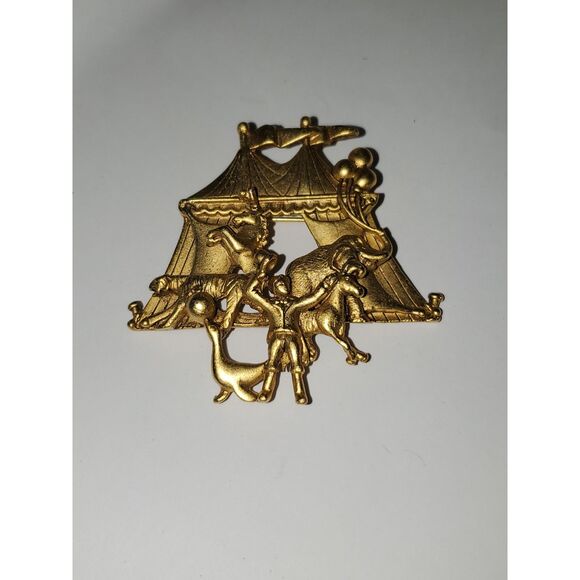 A.J.C. | Jewelry | Ajc Vintage 8s Brooch Pin Circus Tent Muted Gold ...